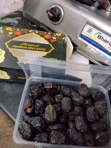 Premium Ajwa Dates photo review
